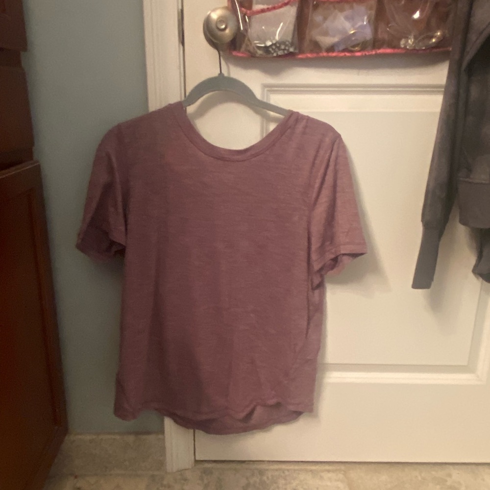 Lululemon shirt size 12
